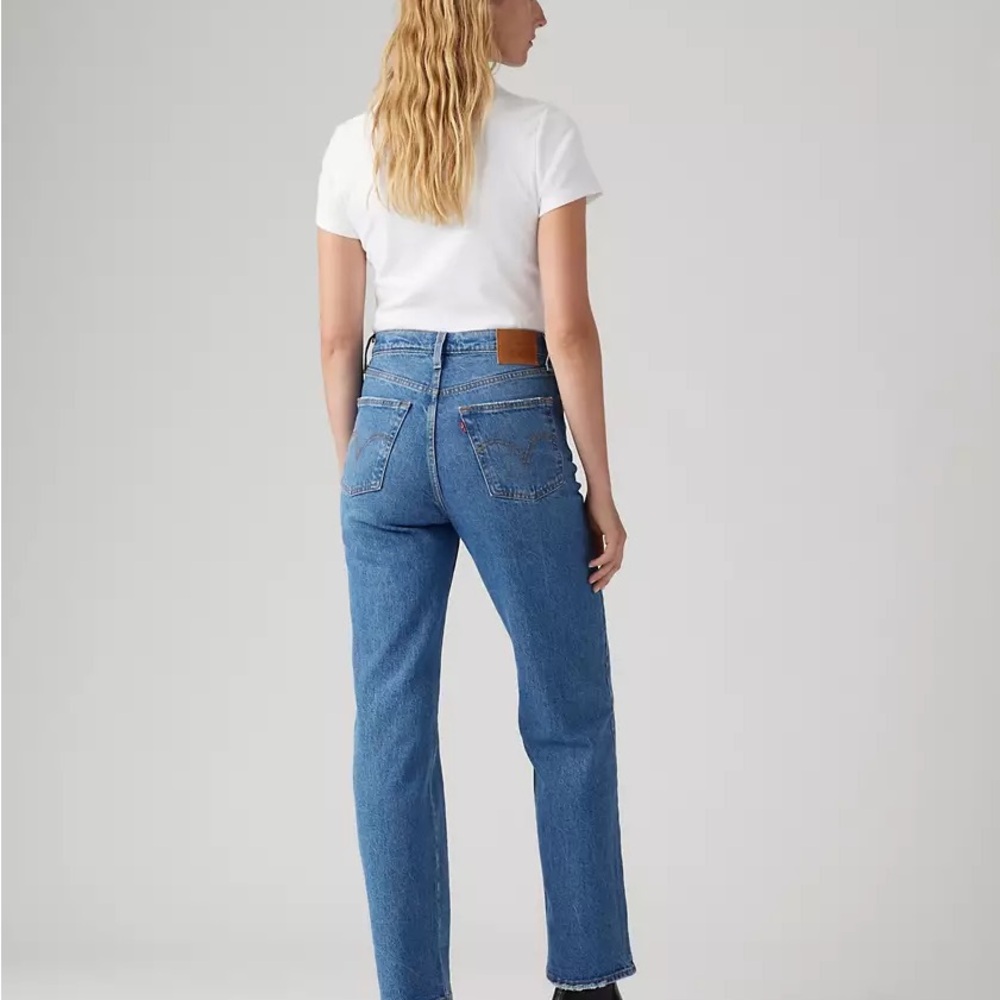 Levi's Ribcage Straight Ankle Jeans